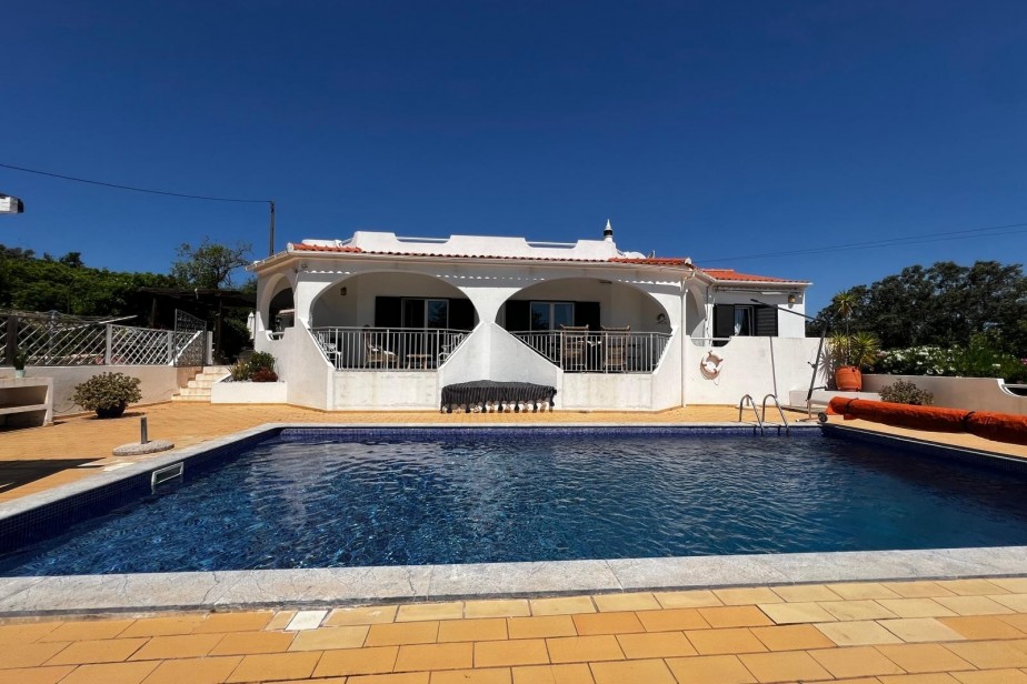 Located in a south facing, elevated position with open country views.